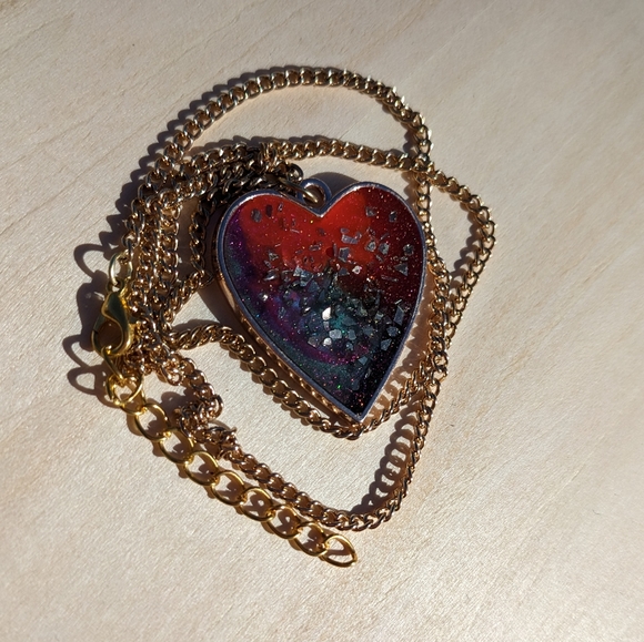 Heart Necklace Handmade Sparkly Gift Glass Glitter Resin Art Purple Gold - Picture 4 of 9